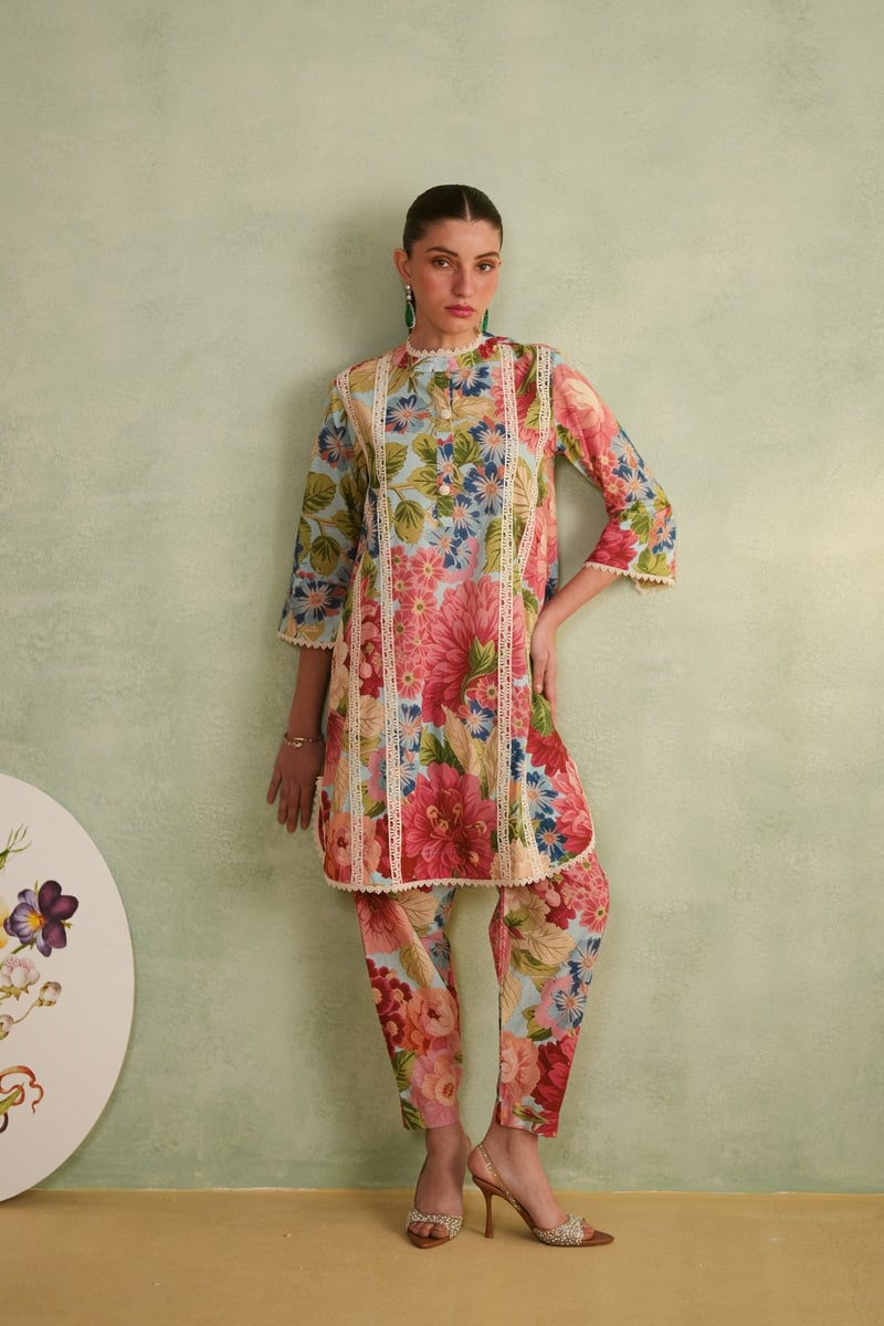 Multicolor Floral Cotton Lawn Suit Set With Lace Trim