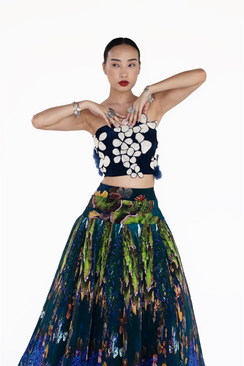 Dokmai Blouse — AMKA