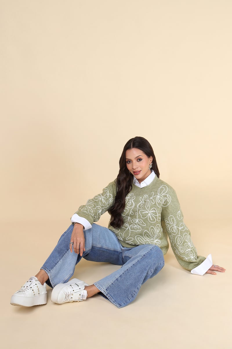 Green Abstract Line-Art Floral Crew Neck Sweater