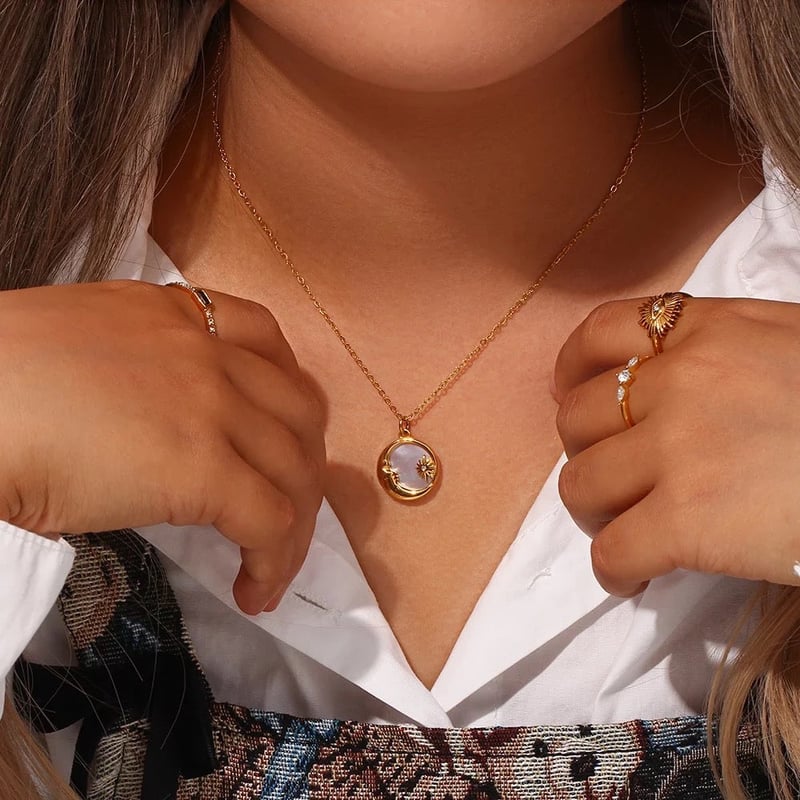 Dainty Shell Sun & Moon Necklace, Paulami