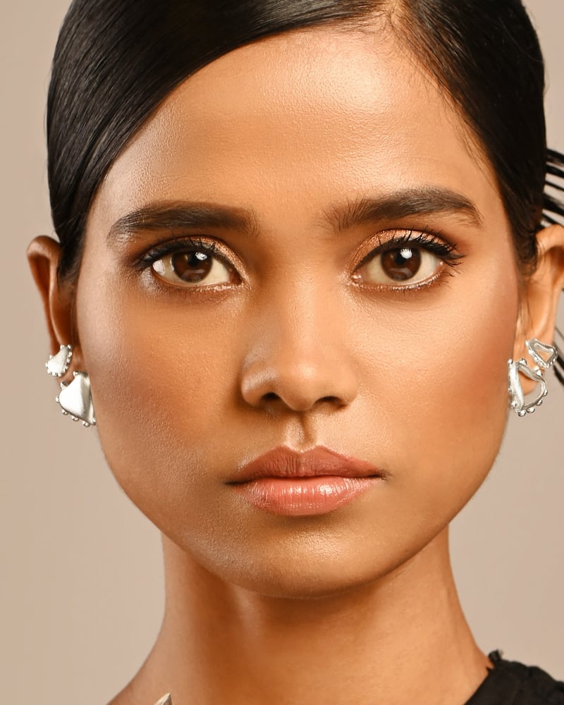 Passional Ear Studs (Classic)