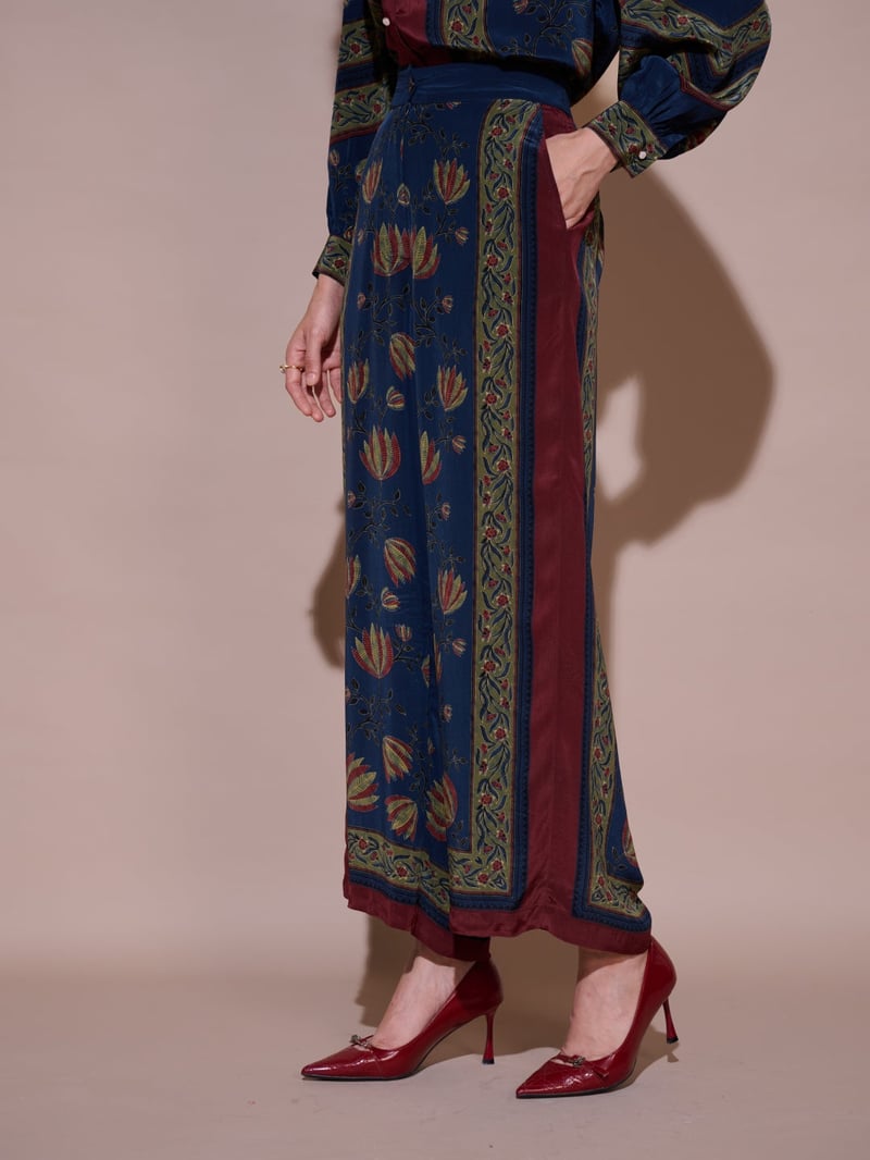 Blue Floral Placement Print Wide-Leg Trousers