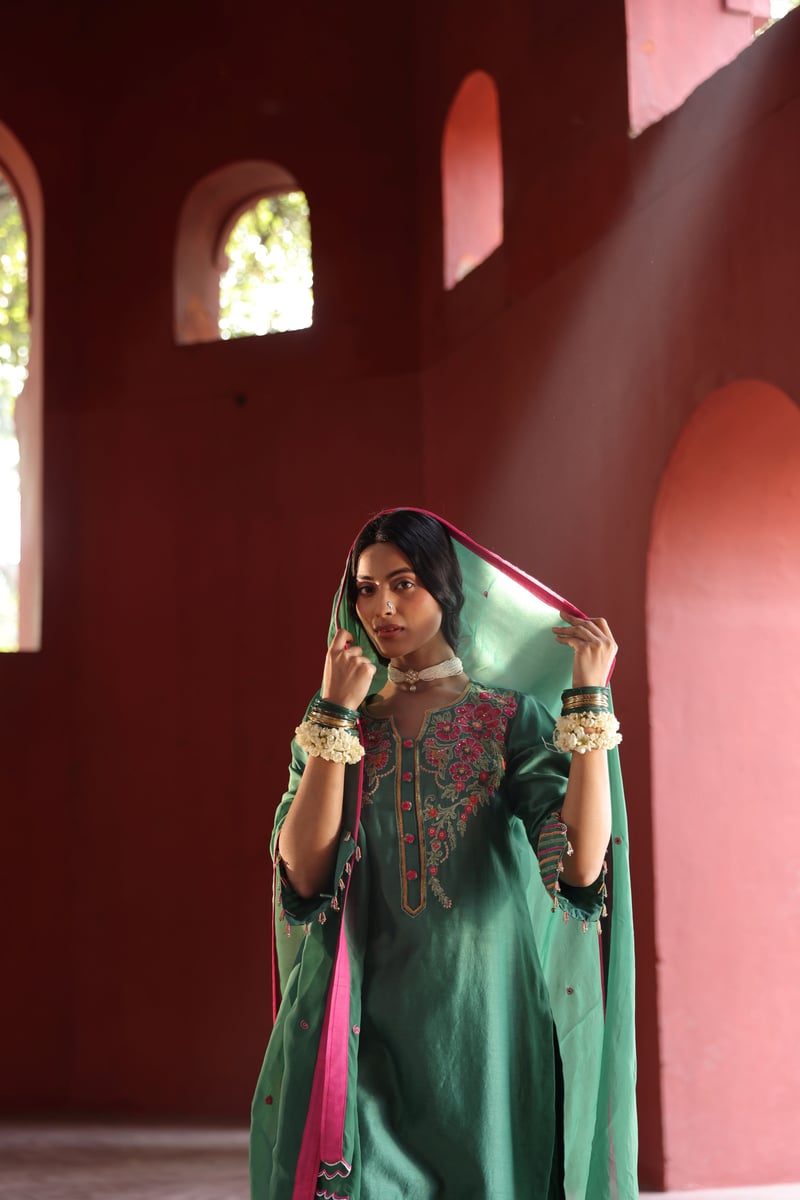 Floral Embroidered Suit Set Green