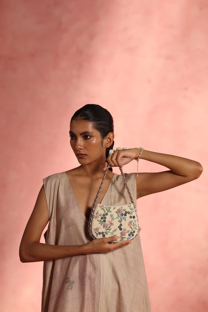 Opal Handheld Bag