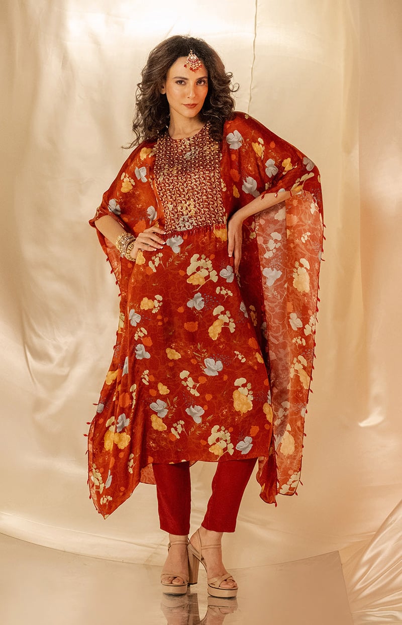 Maroon Floral Kaftan Kurta Set with Embroidered Yoke