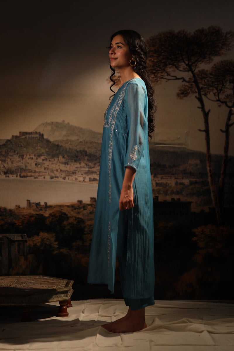 Turquoise Embroidered Chanderi Kurta Set with Slip
