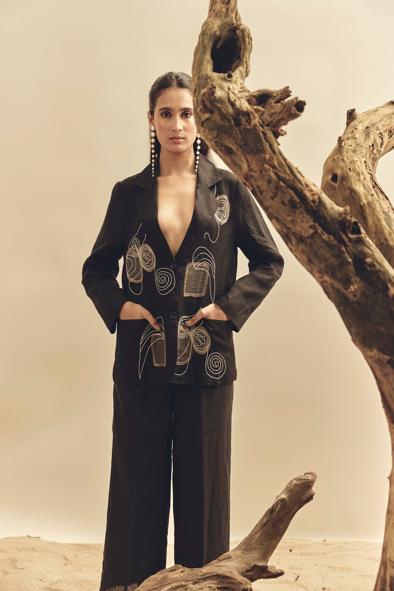 Black Linen Tailored Blazer with Line-Art Embroidery