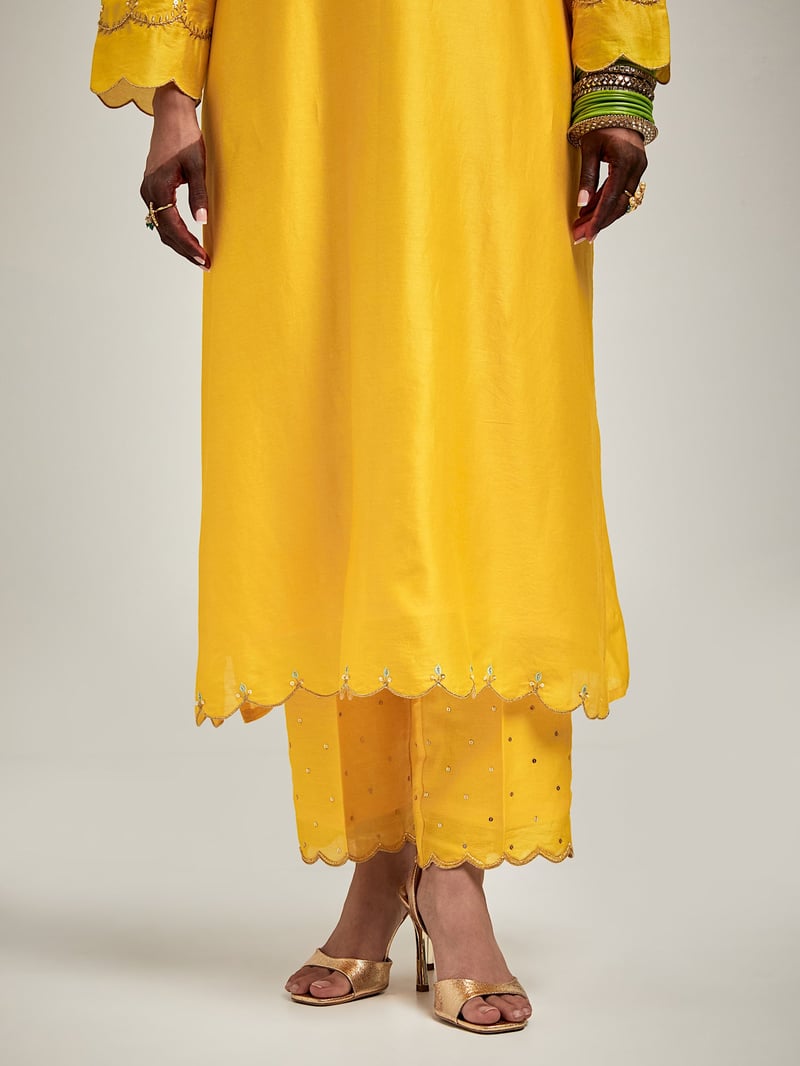 Embroidered Yoke Kurta