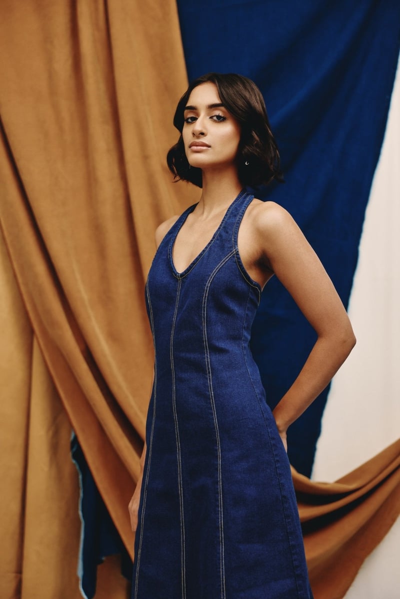 Deep Indigo Halter-Neck Denim Midi Dress with Open Back