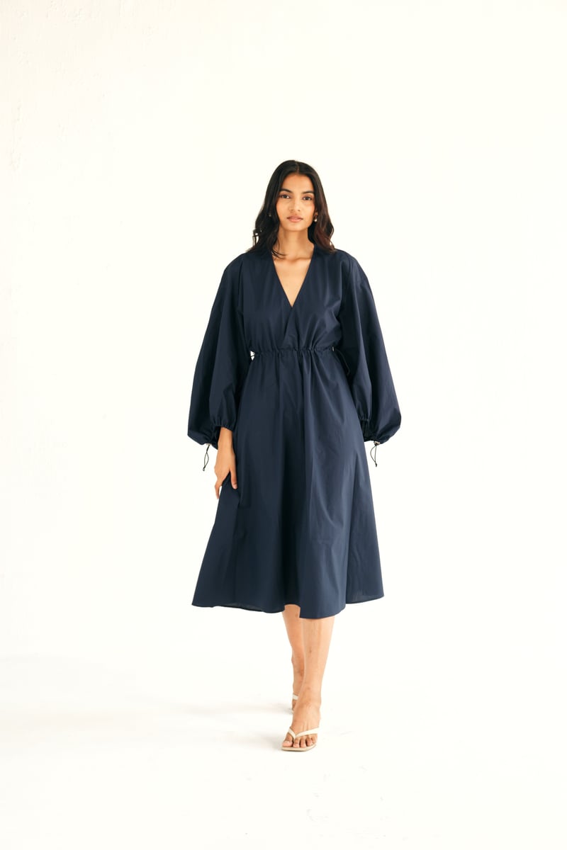 Navy Poplin Midi Dress with Cinched Waist and Balloon Sleeves