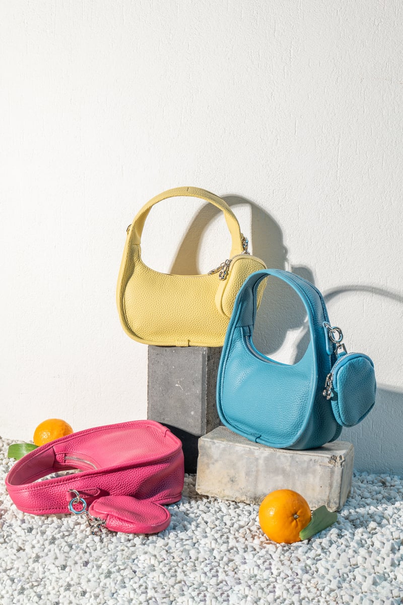 Jolie - Ladies Leather Hobo & Hanging Airpod Case