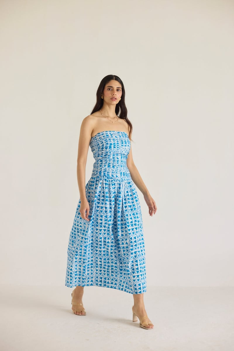 Mirabelle Blue Print Strapless Fit and Flare Midi Dress