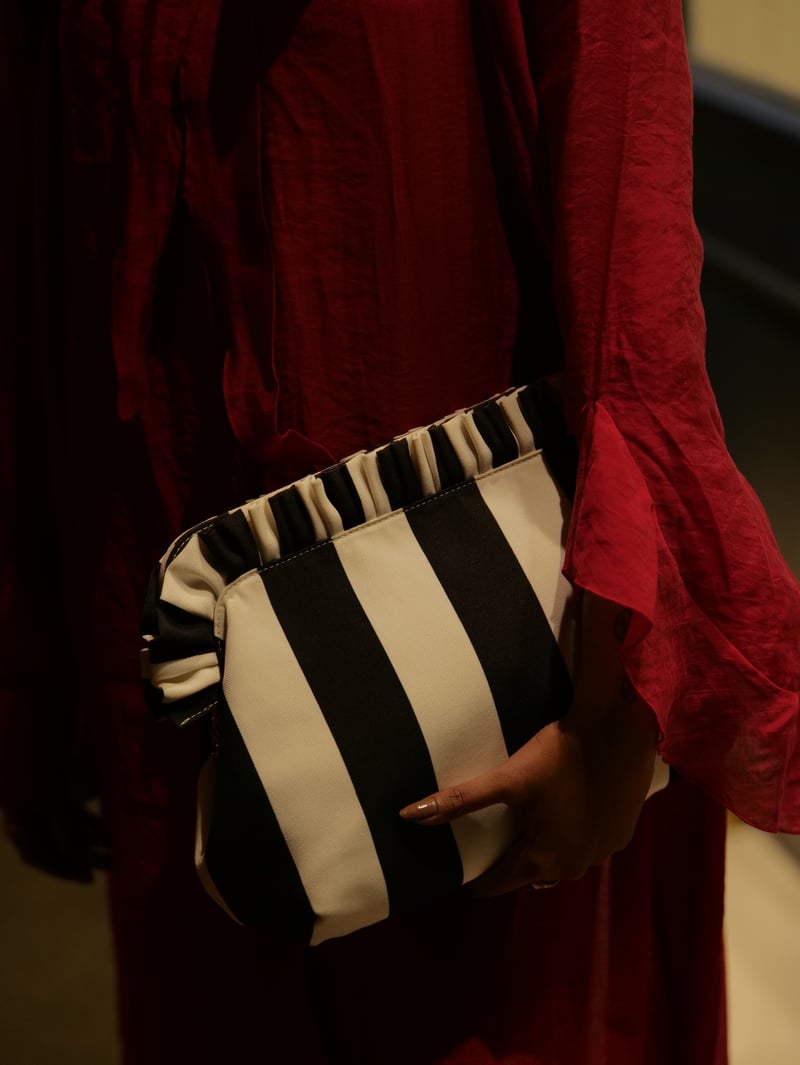 Nero Pochette