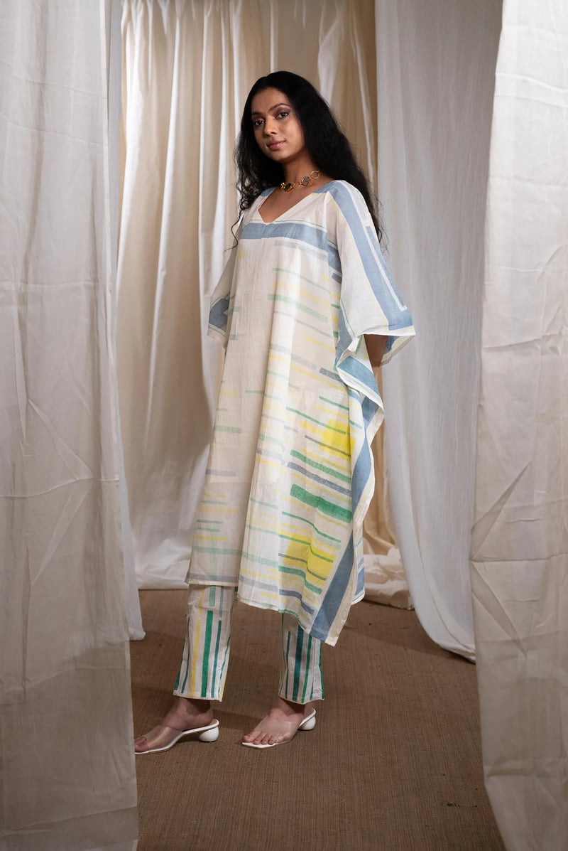 Slab Mul Kaftan With Pants And Slip (Set Of 3)