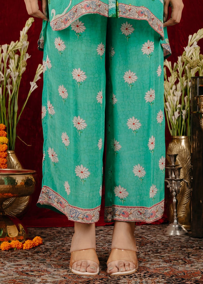 Printed Natural Crepe Shirt and Pants Co-ord Set