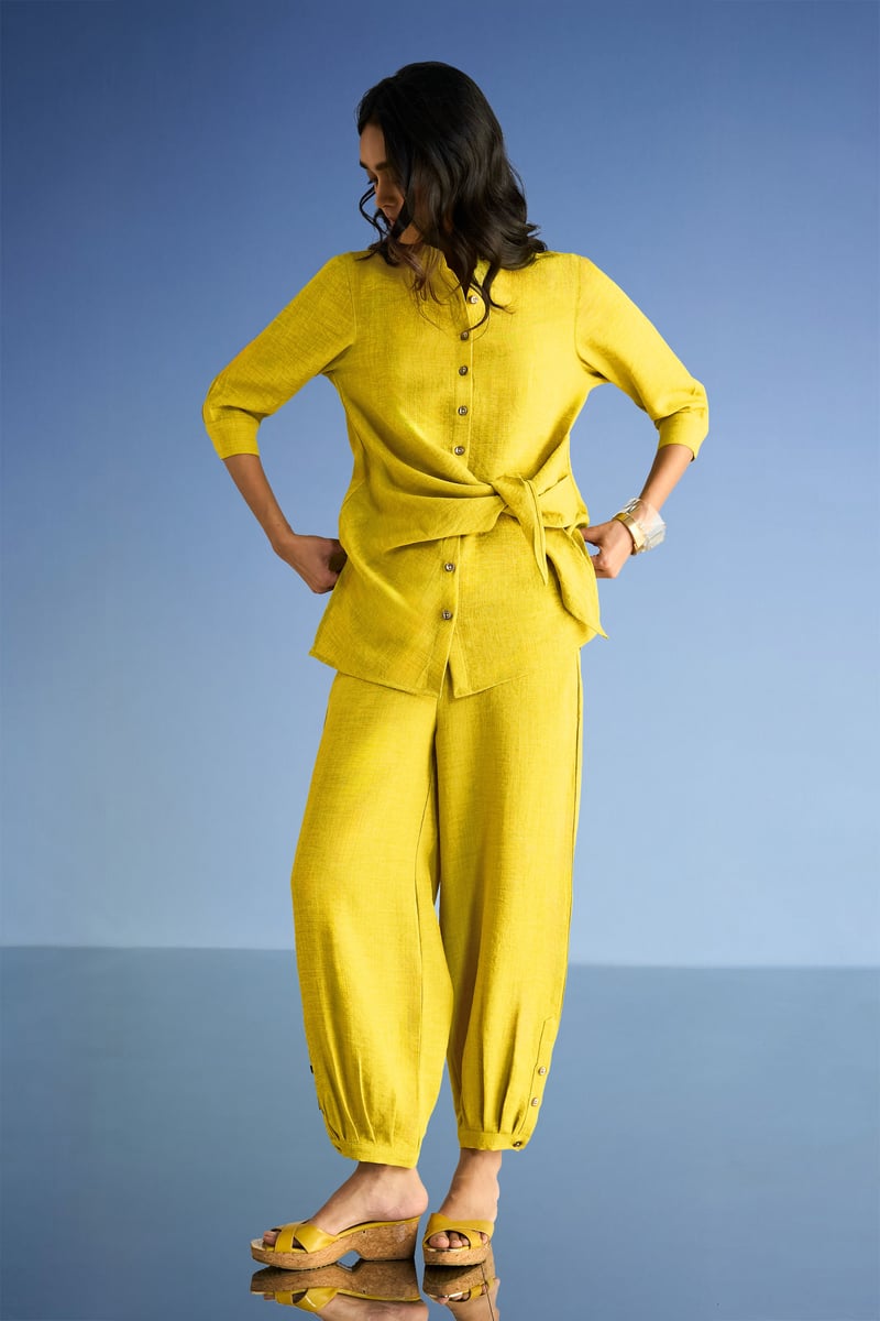 Chartreuse Linen-Blend Relaxed Fit Pleated Cuff Trousers