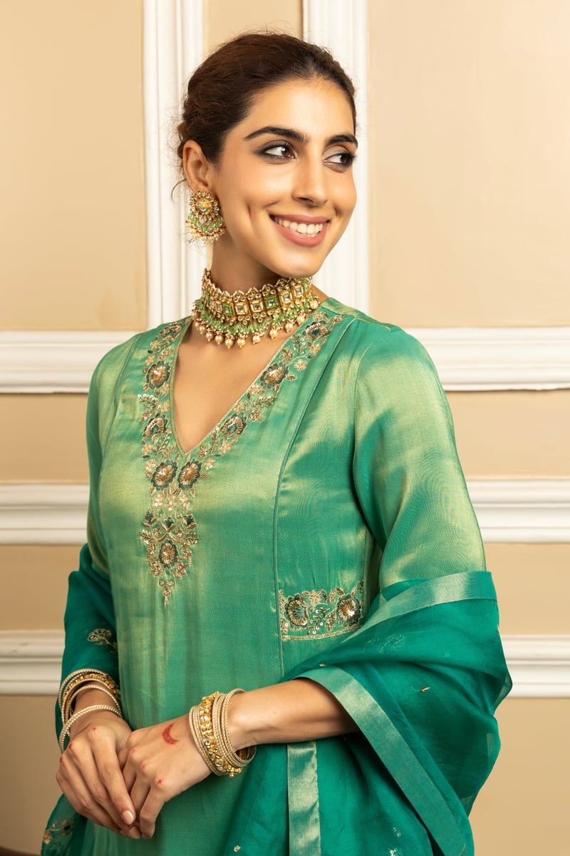 Suhani Tissue Handcrafted Kurta Set