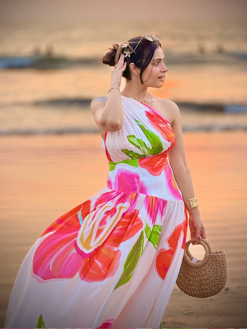 White One-Shoulder Hibiscus Printed Maxi Dress