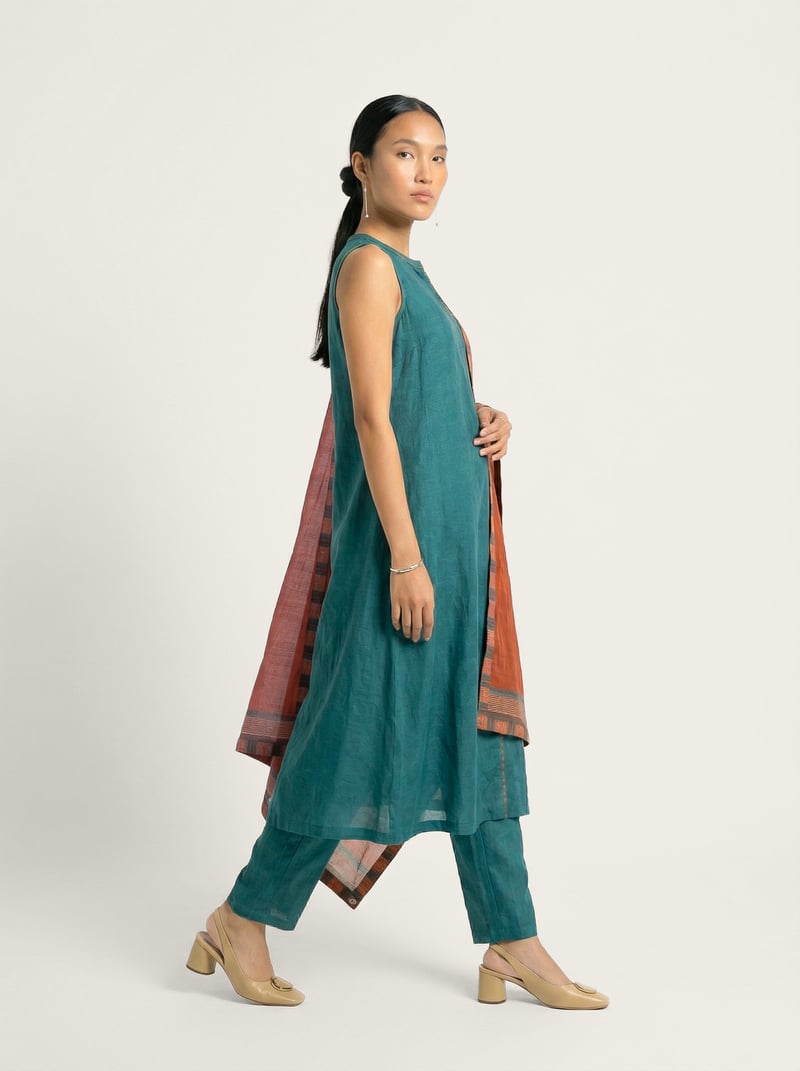 Teal Straight Muslin Silk Kurta Set with Dupatta