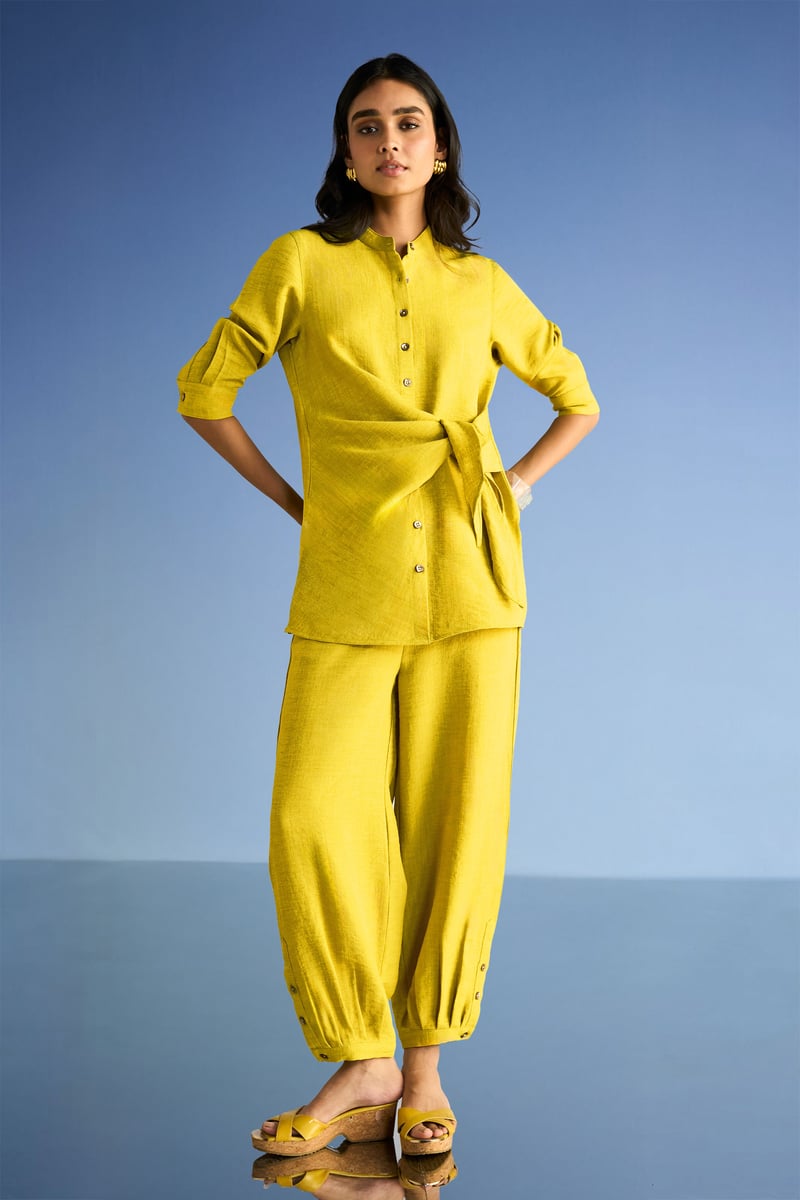 Chartreuse Linen-Blend Relaxed Fit Pleated Cuff Trousers