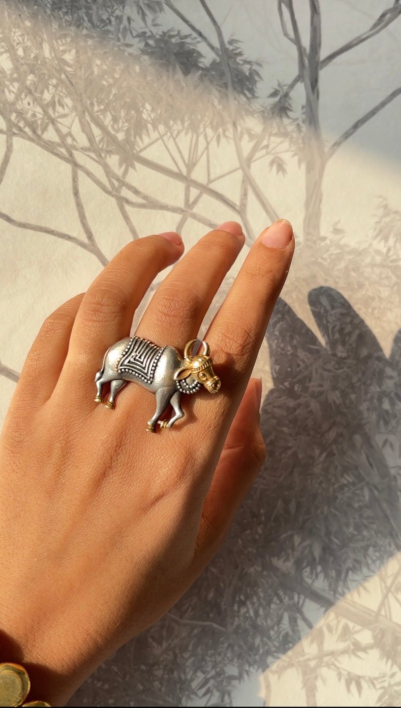 Nandi Ring — D Mak