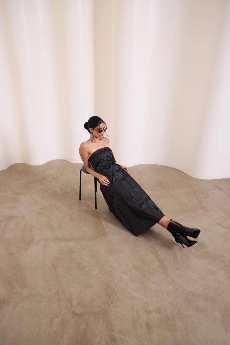 Black Strapless Cutwork Midi Dress