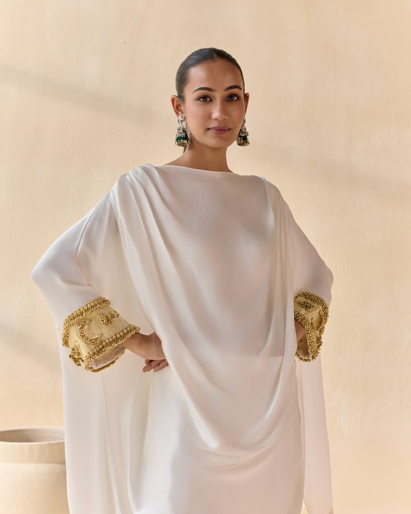 Noor Shwet Draped Set