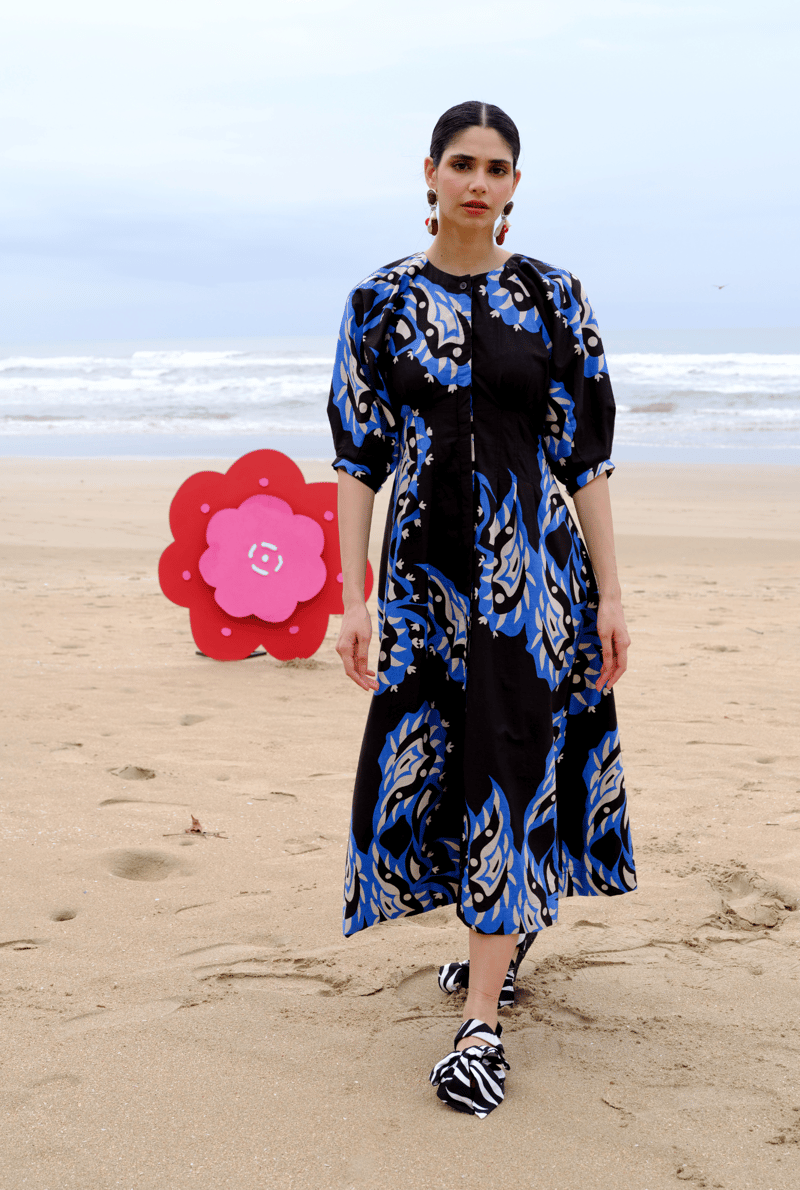 Black and Blue Abstract Print Fit and Flare Midi Dress