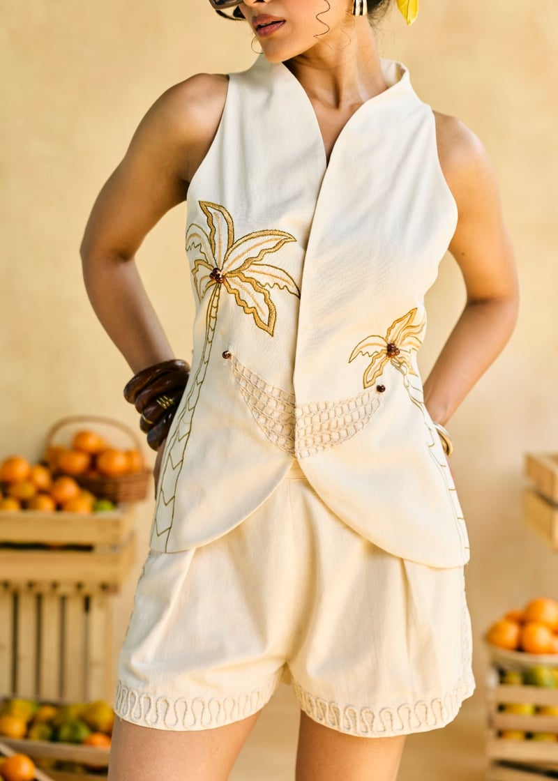 Nariyal Grove Embroidered Shorts