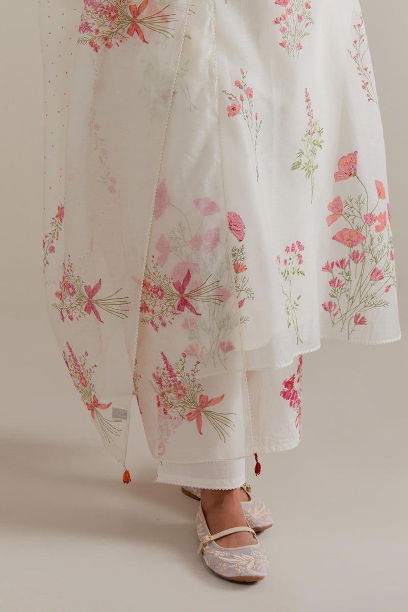 Off-White Floral Hand Block Print Kurta Set with Dupatta