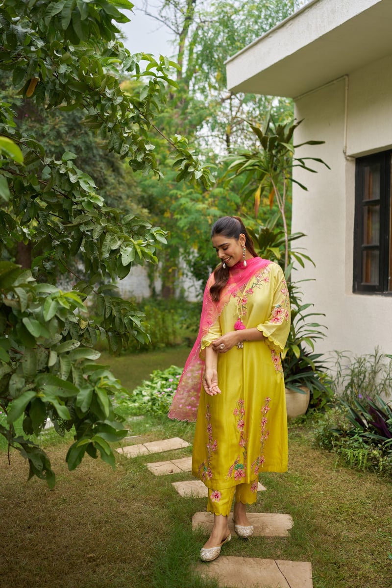 Yellow Ombre Silk Chanderi Applique Kurta Set