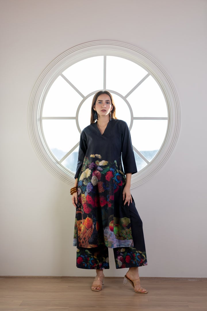 Black Printed A-Line Kurta Set with V-Neck