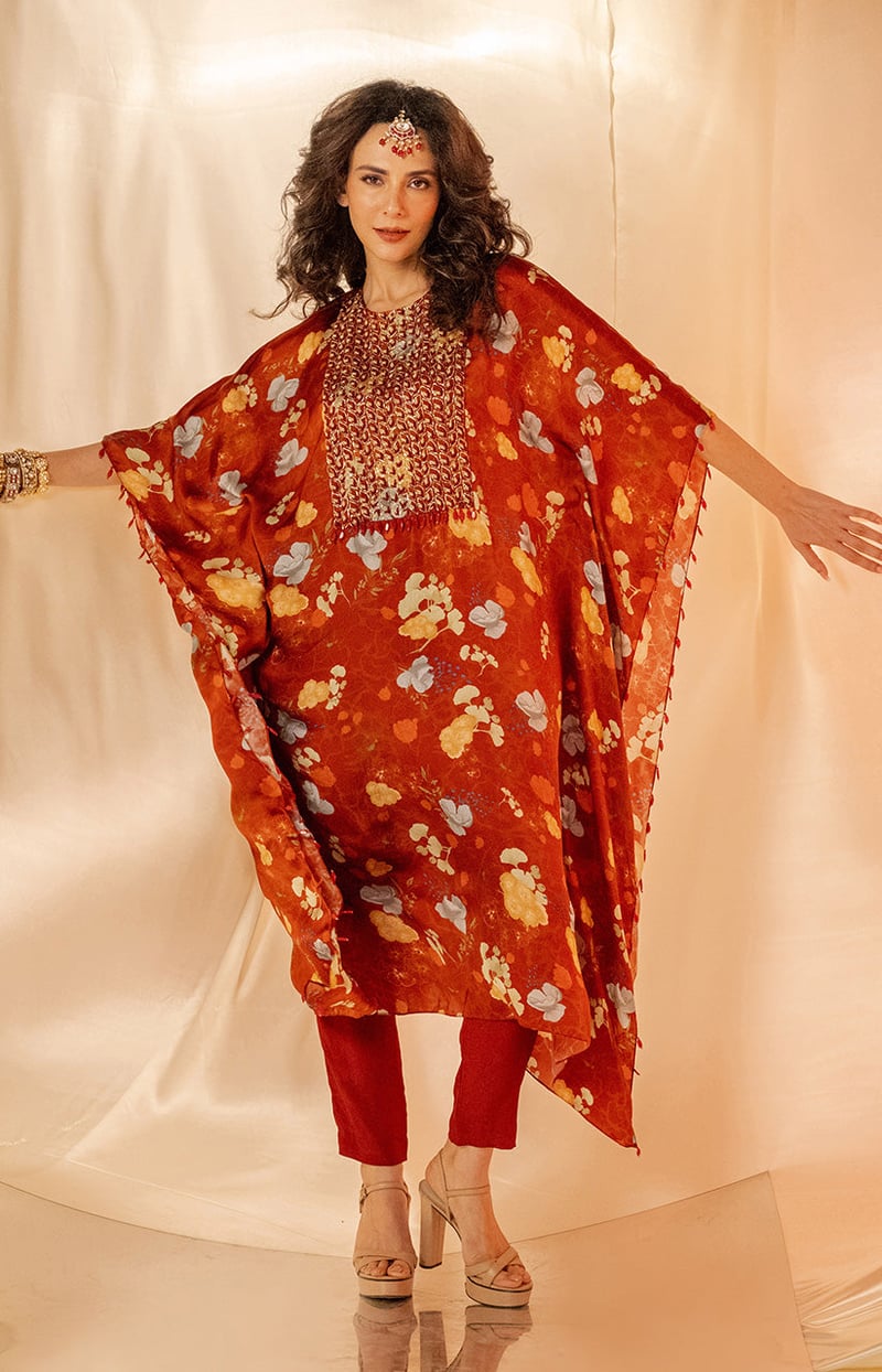 Maroon Floral Kaftan Kurta Set with Embroidered Yoke