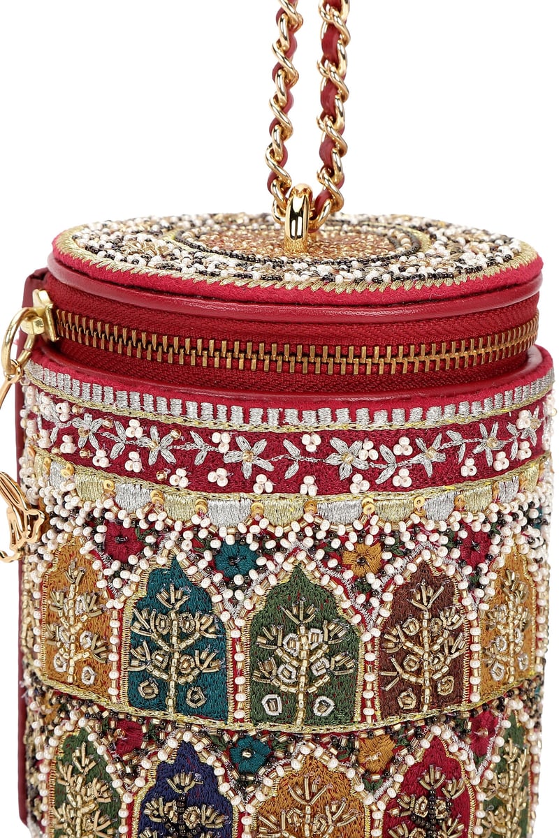 Raaz Barrel Bag