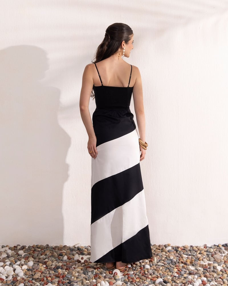 Black and White Diagonal Colorblock Strappy Maxi Dress