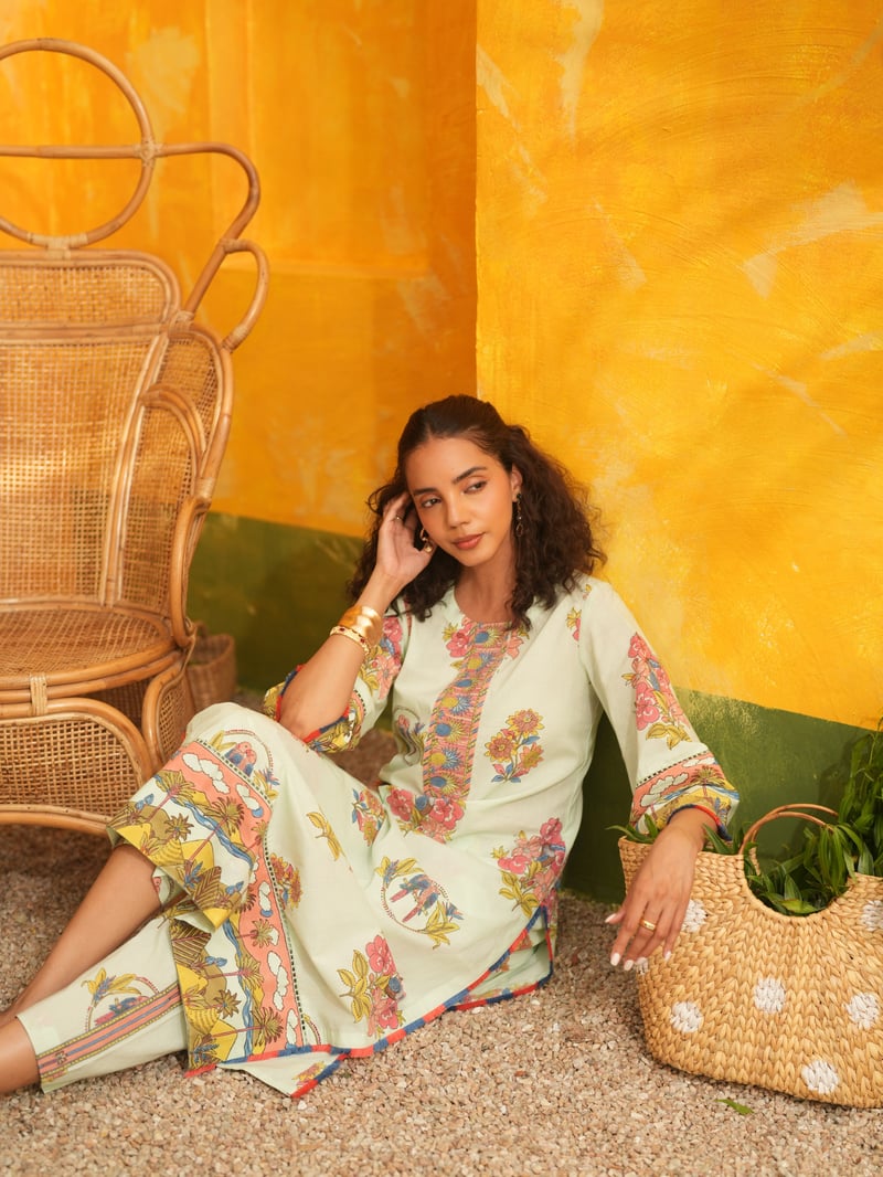 Cool Mint Tropical Print Straight Kurta Set with Pants