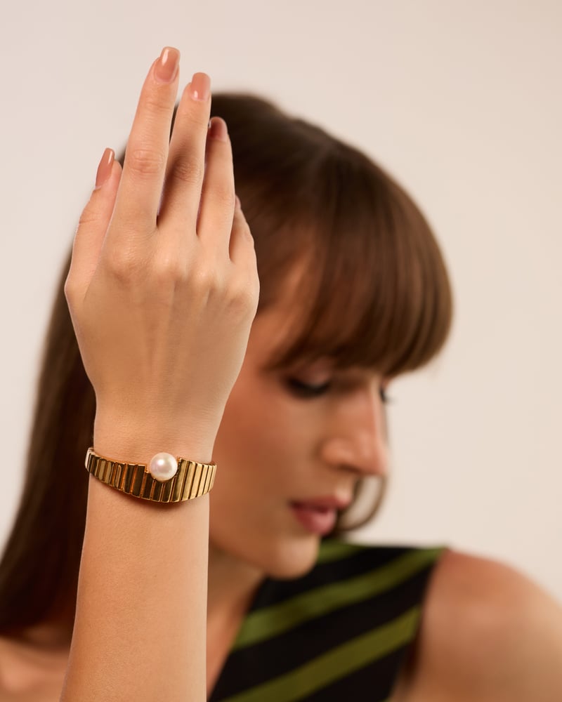 Crown Cuff