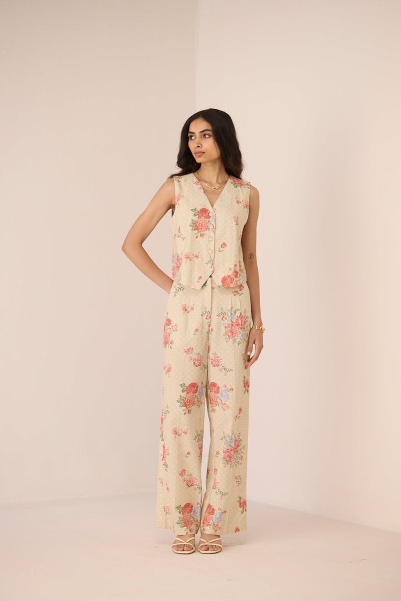 Garden Trellis Floral Cotton Linen Button-Front Vest