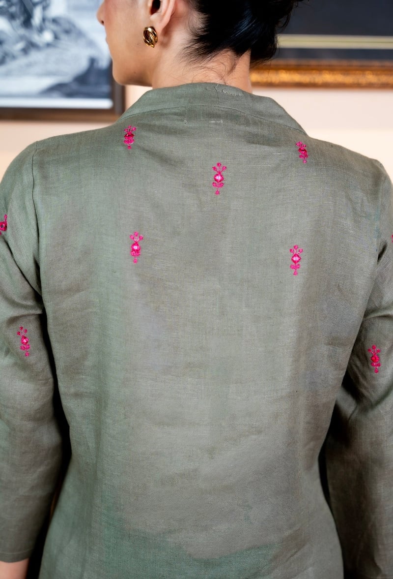 Green Linen Straight Kurta Pant Set with Pink Embroidery
