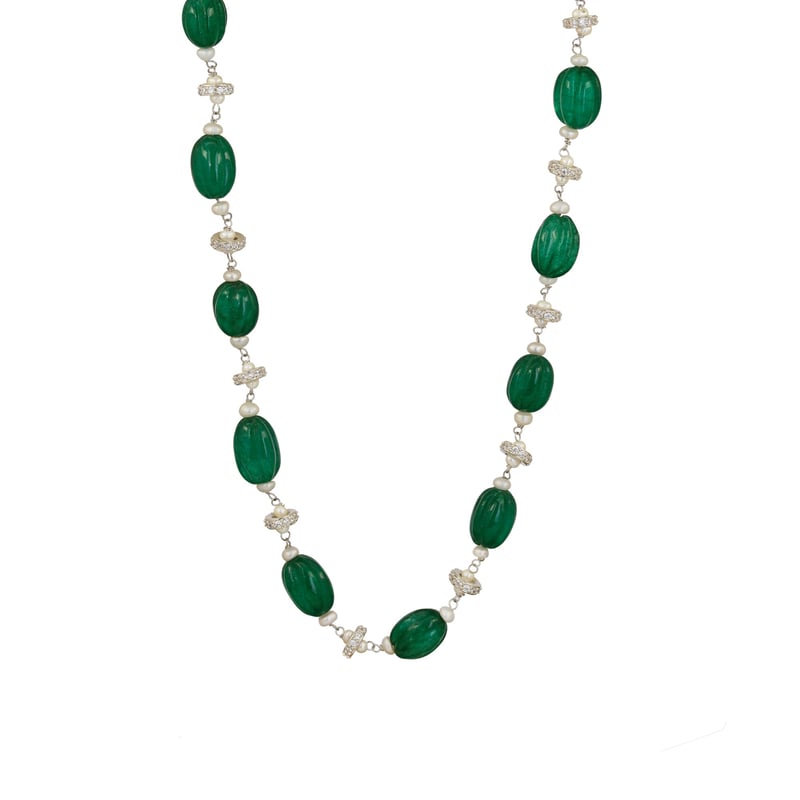 Carved Green and Small Pearl Chain