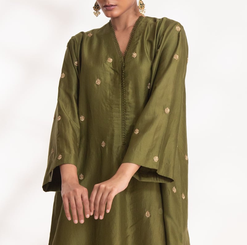Ojal Pink Kurta Set