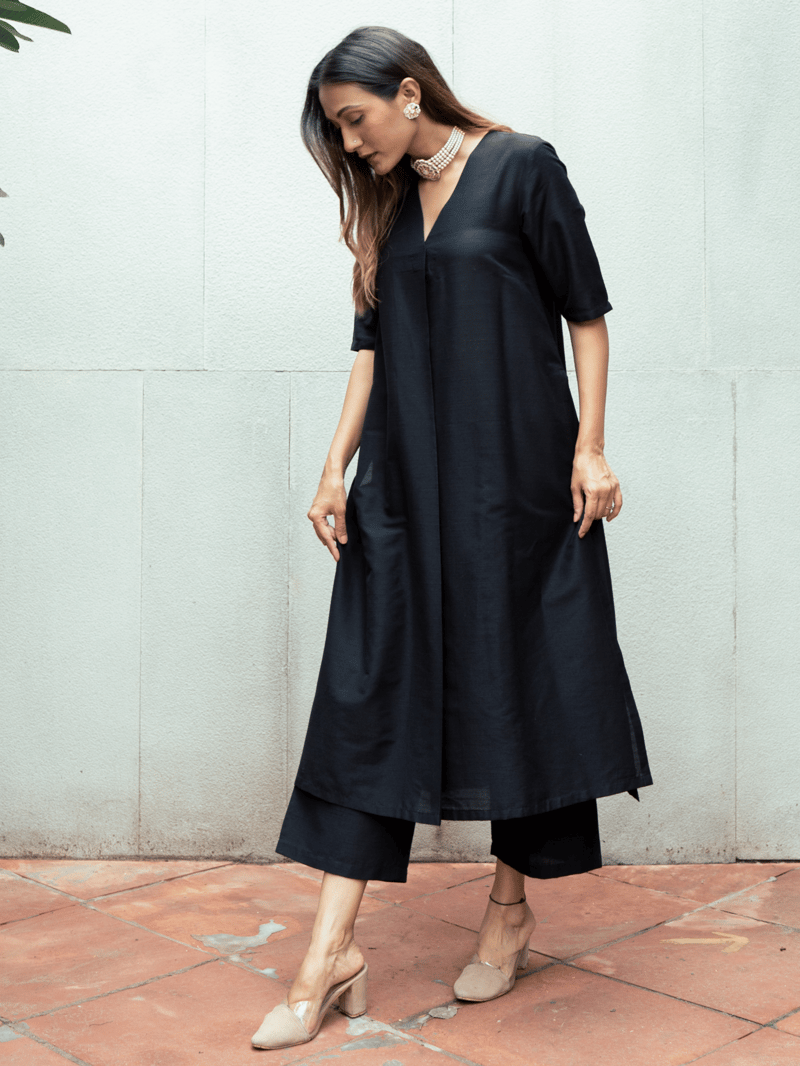 Black Muslin Silk V-Neck Kurta Pant Set