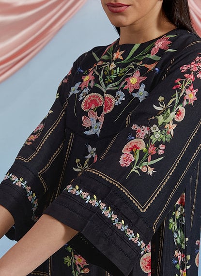 Black Floral Printed A-Line Kurta with 3/4 Sleeves