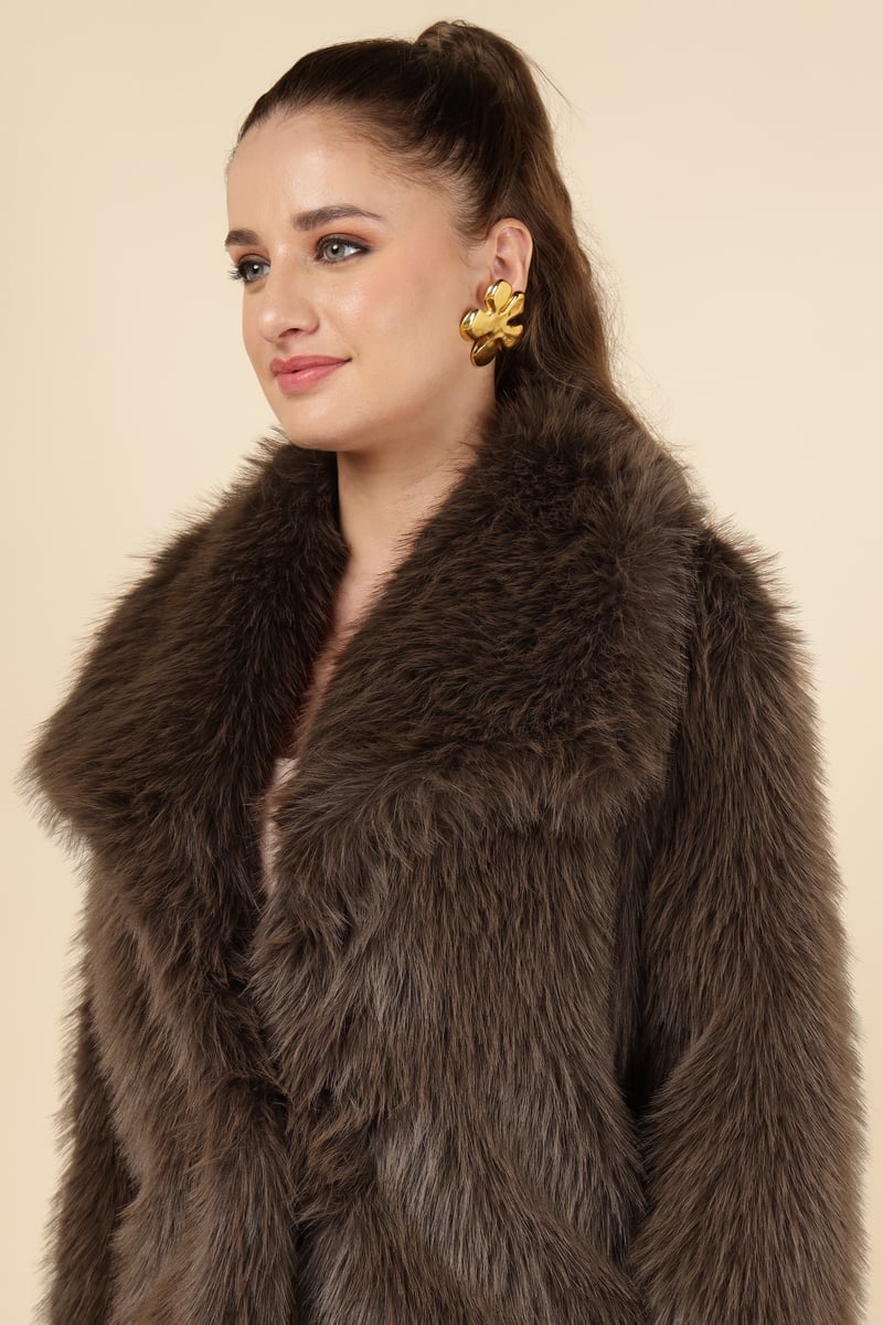 Brown Cropped Faux-Fur Jacket with Lapel Collar