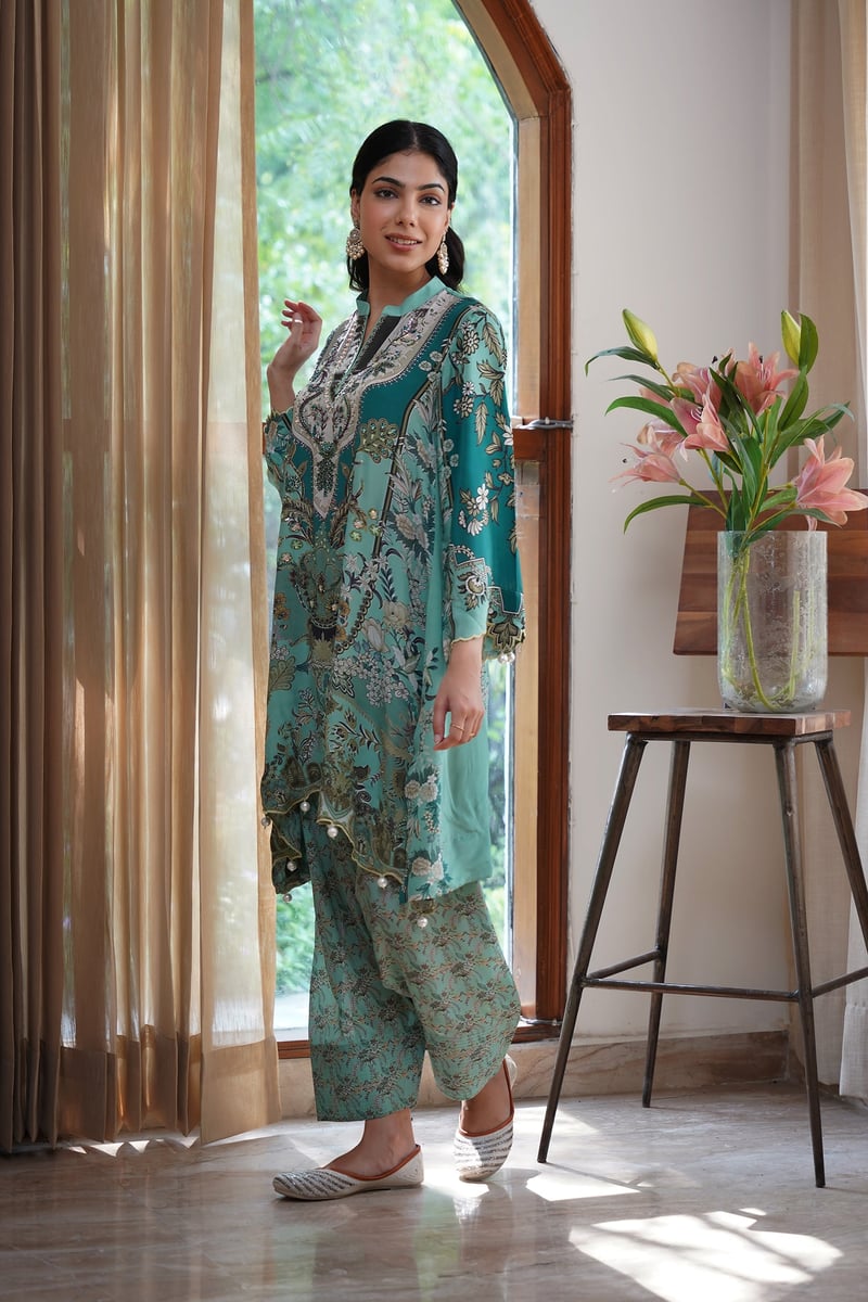 Green Printed Kurta Set with Hand-Embroidered Yoke