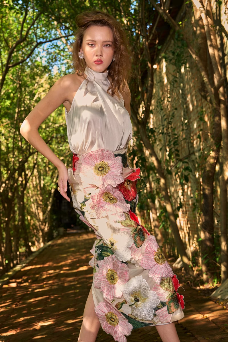 Multicolor 3D Floral Applique Midi Pencil Skirt