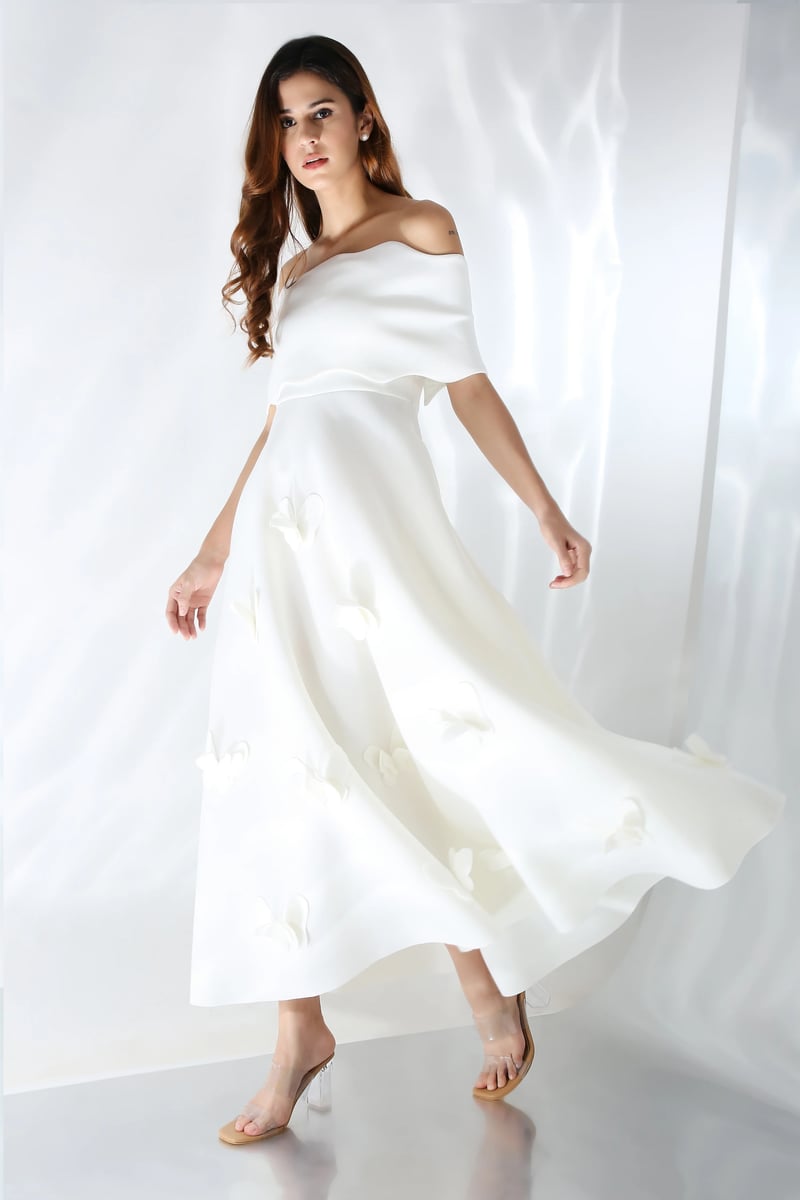 Amyra + Wave Wrap