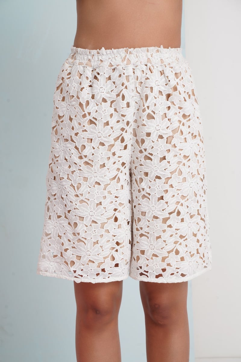 Chic Please Shorts — Chöjé