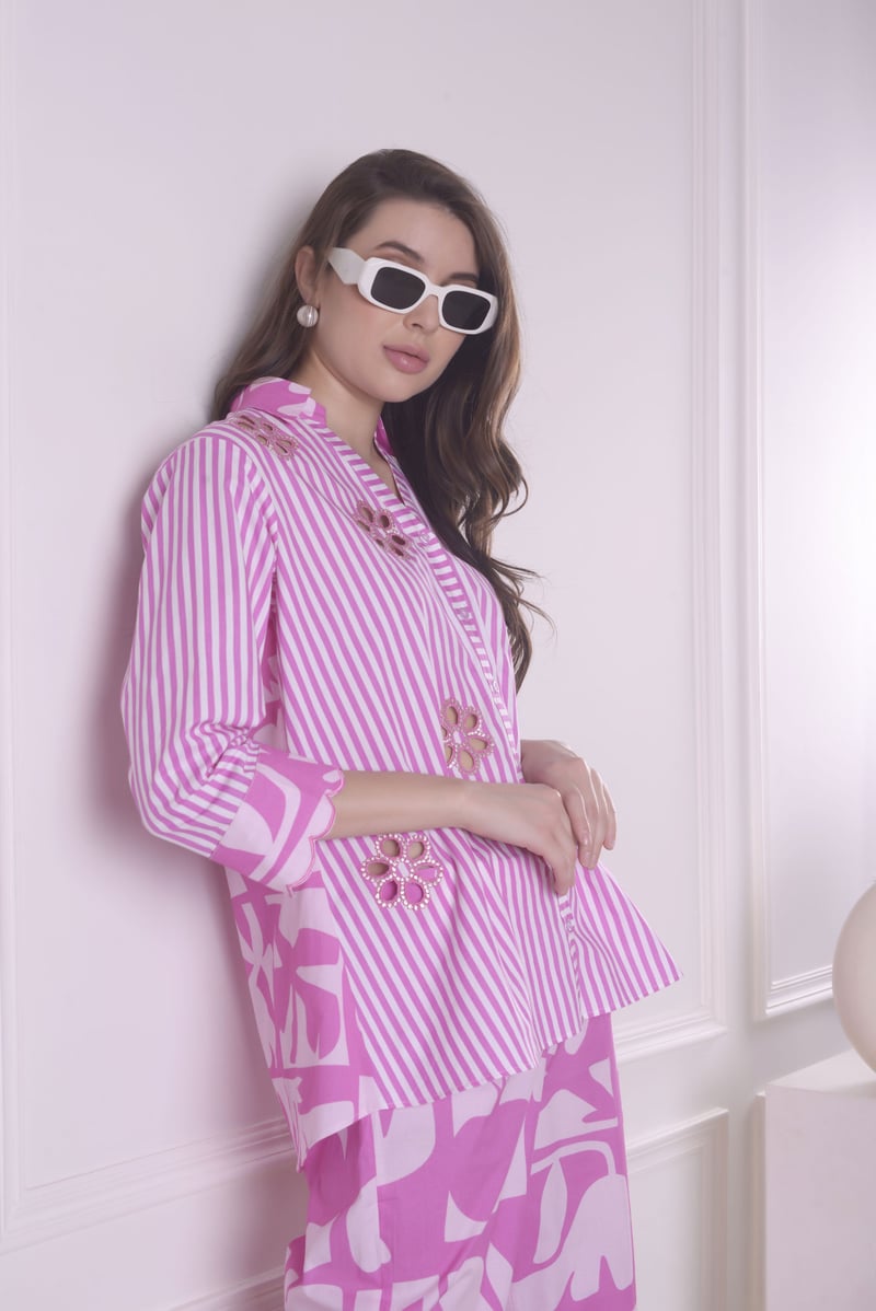 Pink Striped Poplin Shirt with Jumbo Print and Cutwork