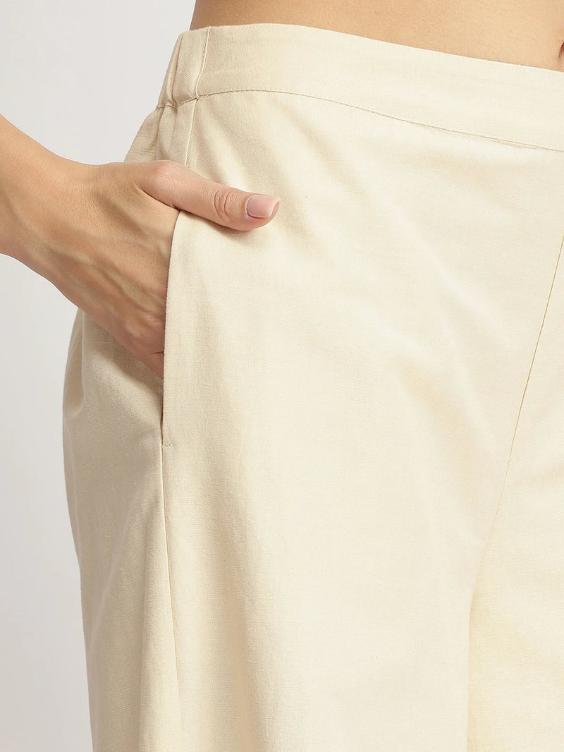 Linen Blend Solid Trousers - Beige